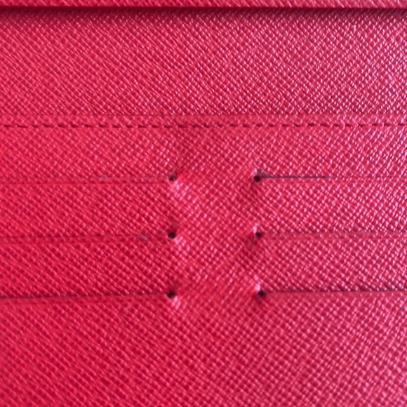 LOUIS VUITTON Monogram Adele Wallet - Picture 12 of 13